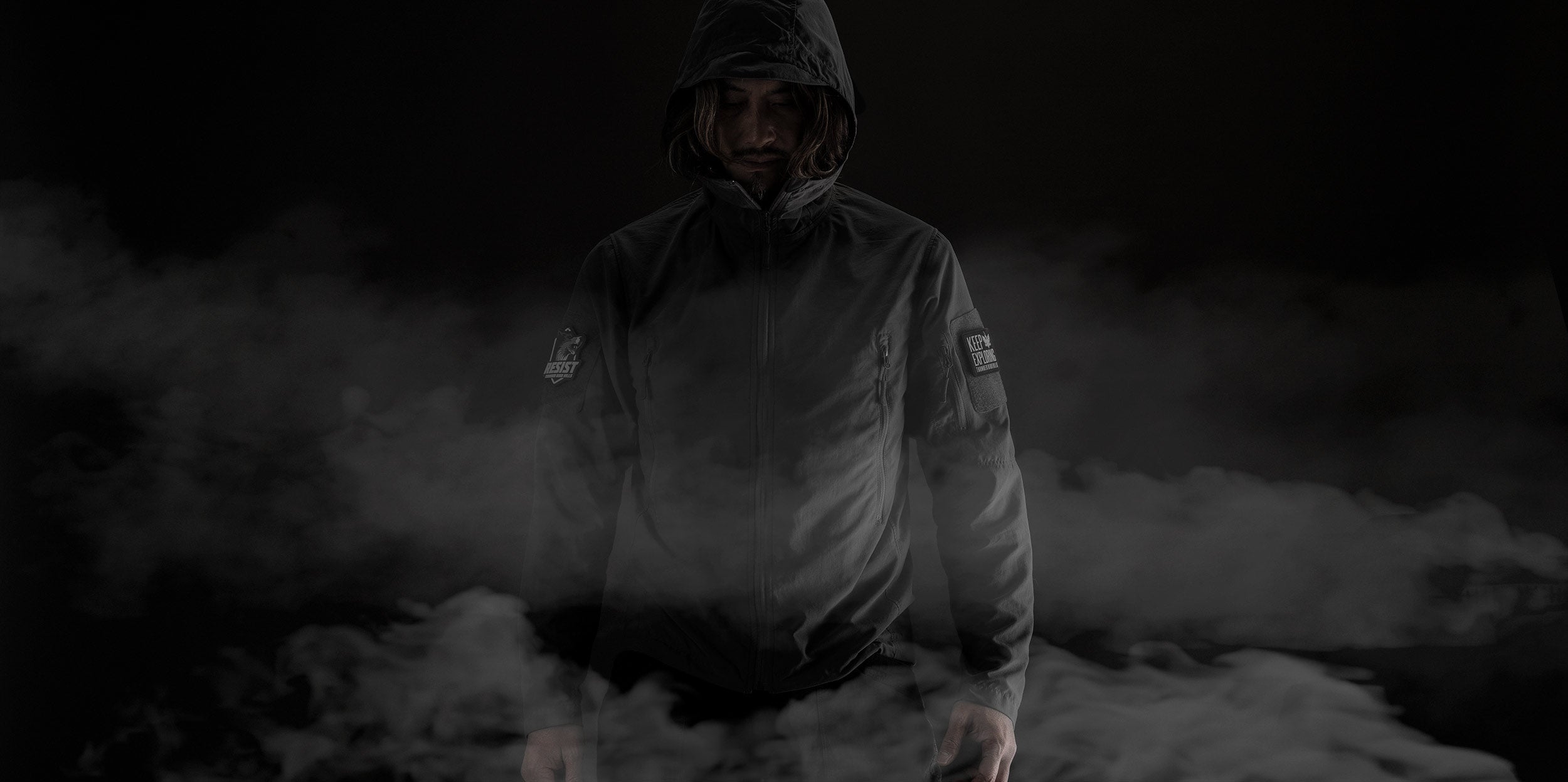 DEAD MAN'S HOODIE｜約200gの生存戦略
